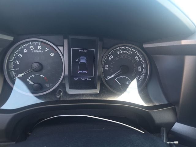 2019 TOYOTA TACOMA - Image 9