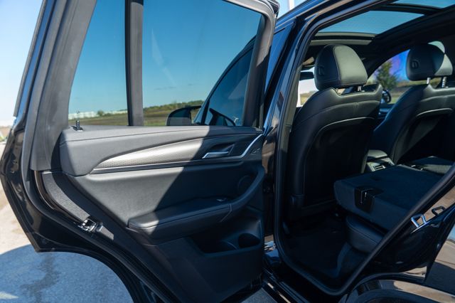 2023 BMW X3 - Image 20