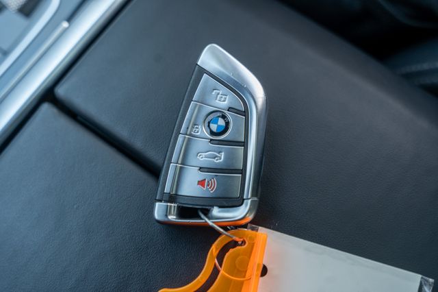 2022 BMW X7 - Image 44