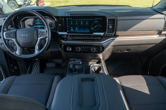 2022 CHEVROLET SILVERADO - Image 13