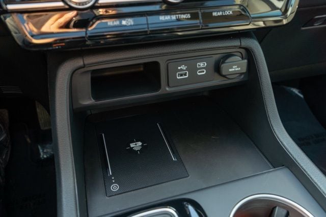 2025 HONDA PILOT - Image 28