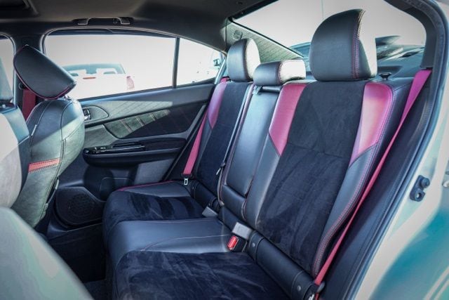 2020 SUBARU WRX - Image 17