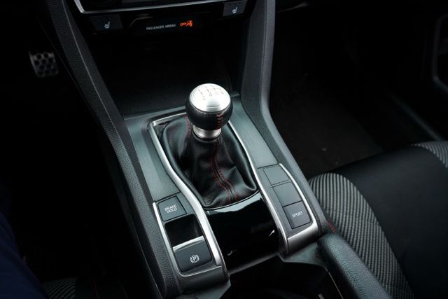 2018 HONDA CIVIC - Image 26