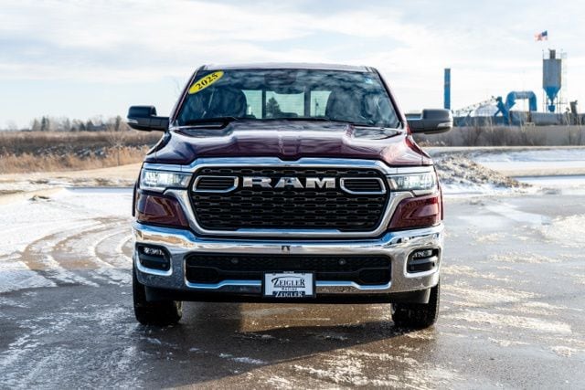 2025 RAM 1500 - Image 2