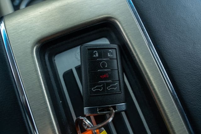 2013 CADILLAC ESCALADE - Image 38