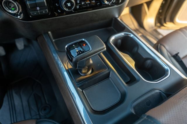 2023 CHEVROLET SILVERADO - Image 39