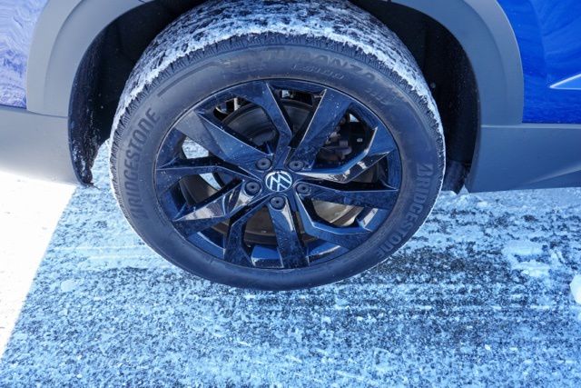 2022 VOLKSWAGEN TAOS - Image 9