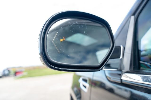 2013 CADILLAC ESCALADE - Image 24