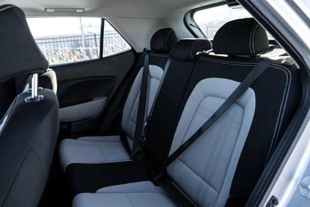 2023 HYUNDAI VENUE - Image 15