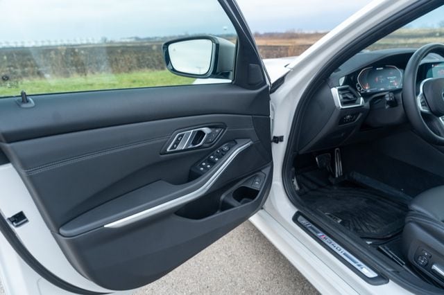 2021 BMW M340I - Image 17