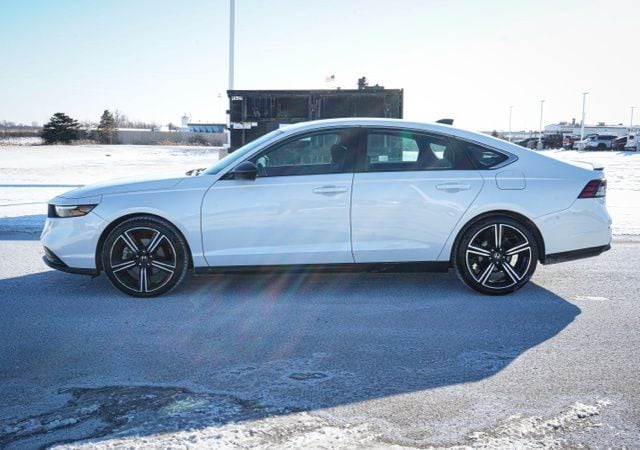 2023 HONDA ACCORD - Image 4