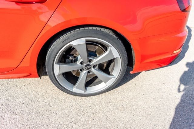 2019 AUDI S4 - Image 9