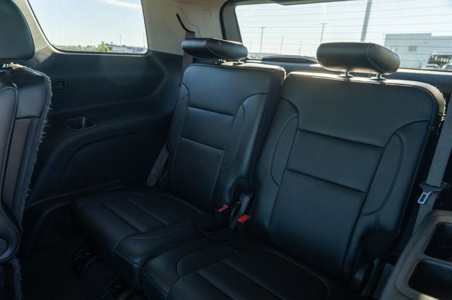 2020 GMC ACADIA - Image 17