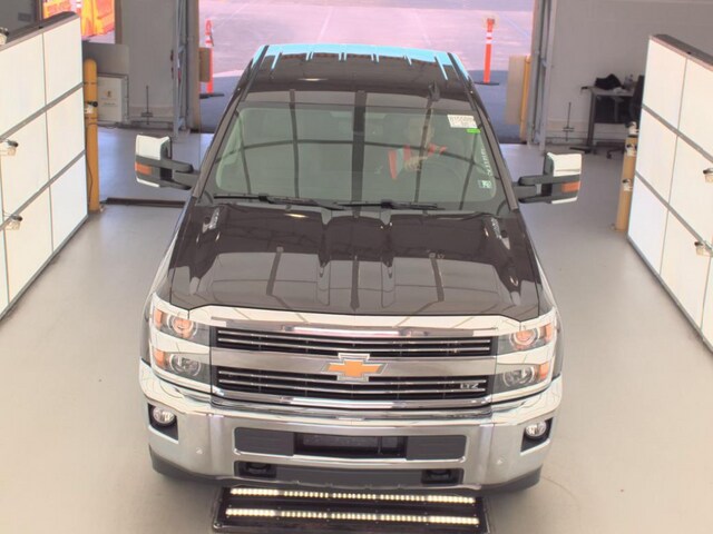 2016 Chevrolet Silverado 2500HD LTZ photo 2