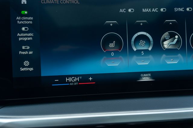 2023 BMW 340I - Image 31