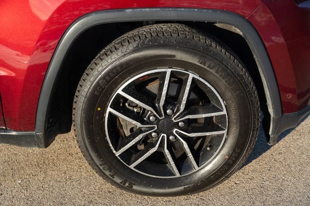 2019 JEEP GRAND CHEROKEE - Image 12
