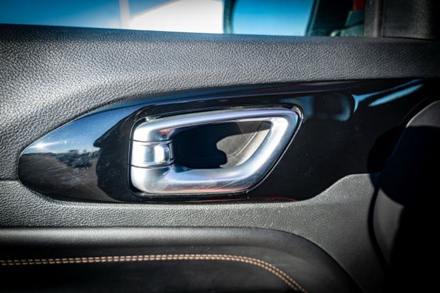 2023 JEEP COMPASS - Image 22