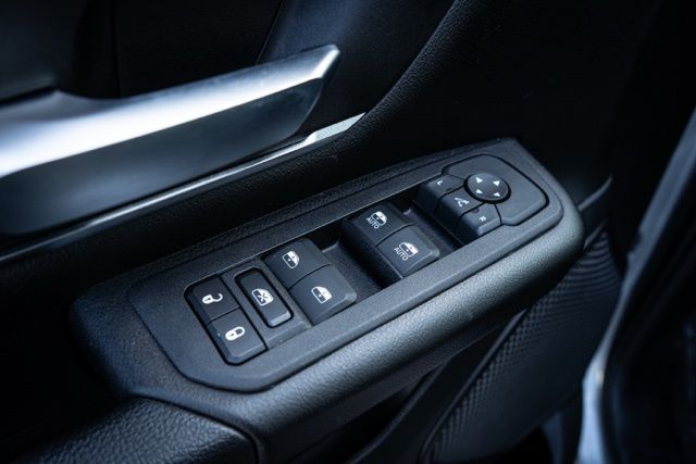 2025 RAM 1500 - Image 18