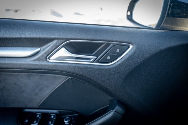 2018 AUDI RS 3 - Image 21