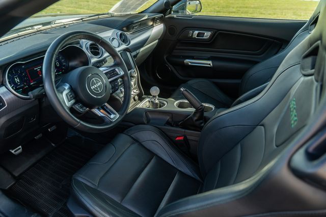 2020 FORD MUSTANG - Image 14