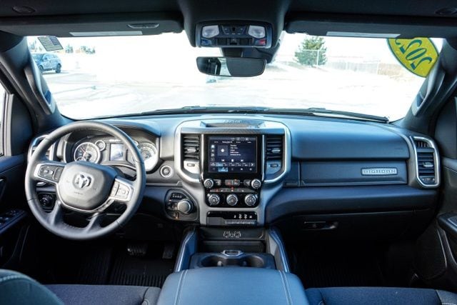 2025 RAM 1500 - Image 14