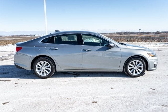 2024 CHEVROLET MALIBU - Image 9