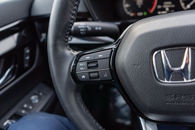 2025 HONDA CR-V - Image 16