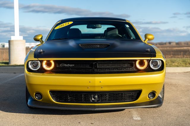 2021 DODGE CHALLENGER - Image 2