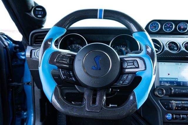 2020 FORD MUSTANG - Image 12