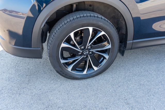 2023 MAZDA CX-5 - Image 11