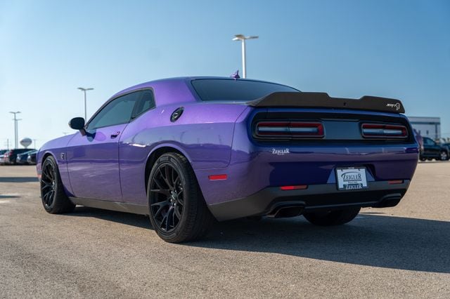 2016 DODGE CHALLENGER - Image 5