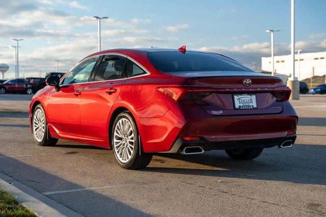 2020 TOYOTA AVALON - Image 5