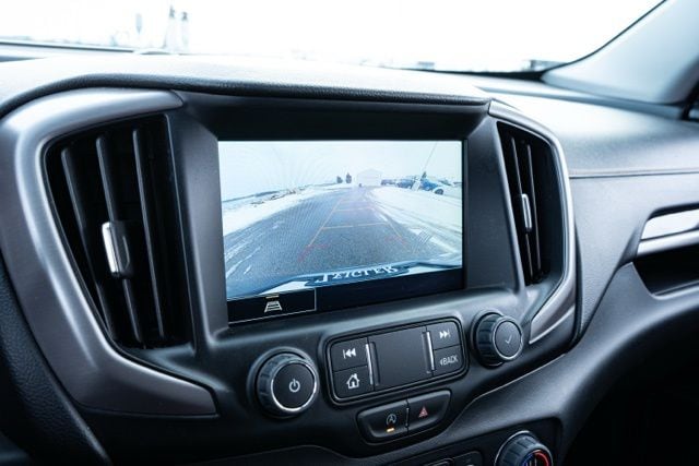 2023 GMC TERRAIN - Image 28
