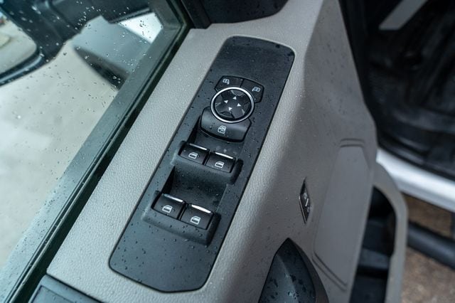2018 FORD F-550 - Image 21