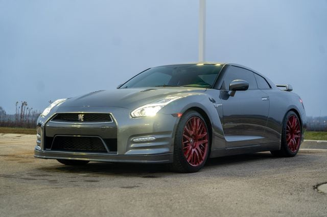 2016 NISSAN GT-R - Image 3