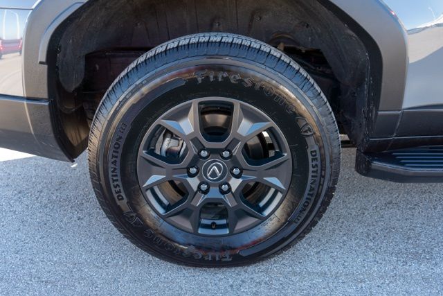 2024 LEXUS GX - Image 10