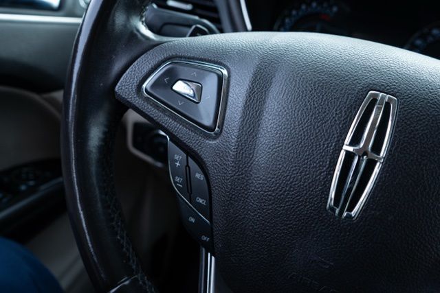 2019 LINCOLN MKC - Image 19