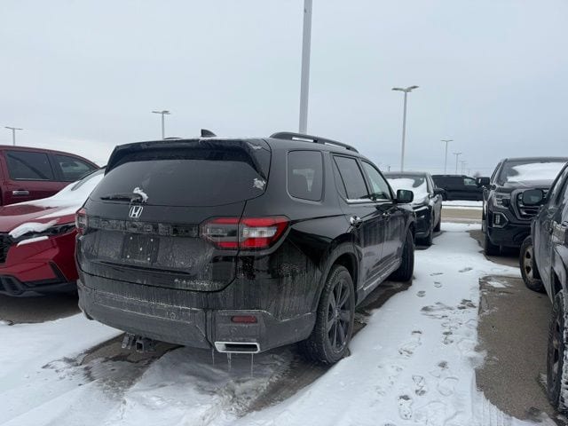 2025 HONDA PILOT - Image 4