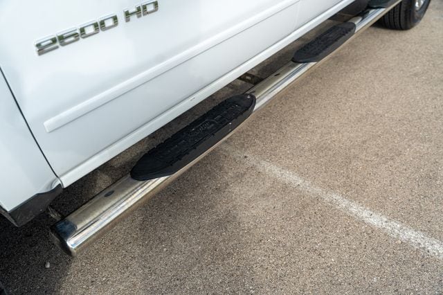 2017 CHEVROLET SILVERADO - Image 13