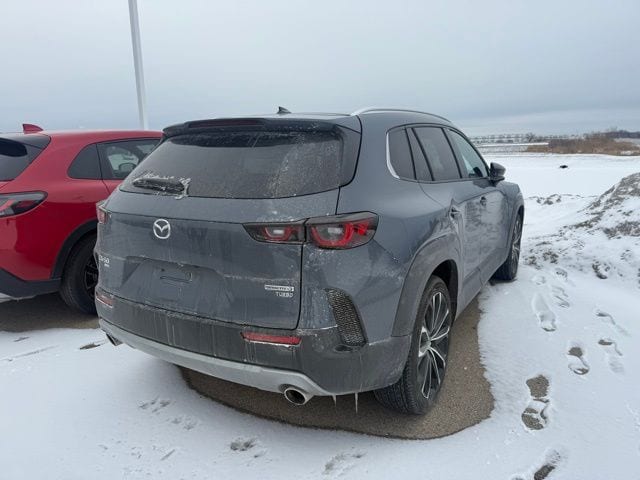 2023 MAZDA CX-50 - Image 4