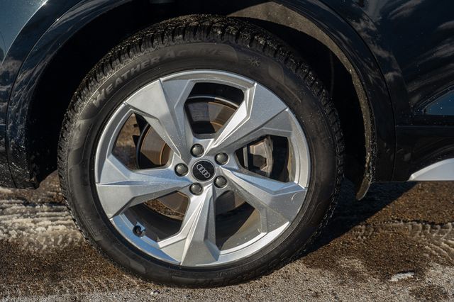 2021 AUDI Q5 - Image 12