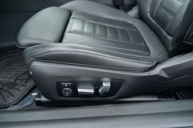 2023 BMW M240I - Image 23