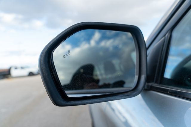 2023 FORD EXPLORER - Image 23