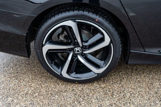 2019 HONDA ACCORD - Image 11