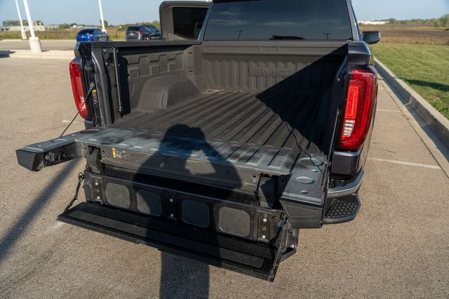 2022 GMC SIERRA - Image 18