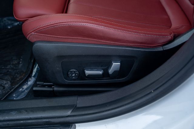 2022 BMW M340I - Image 27