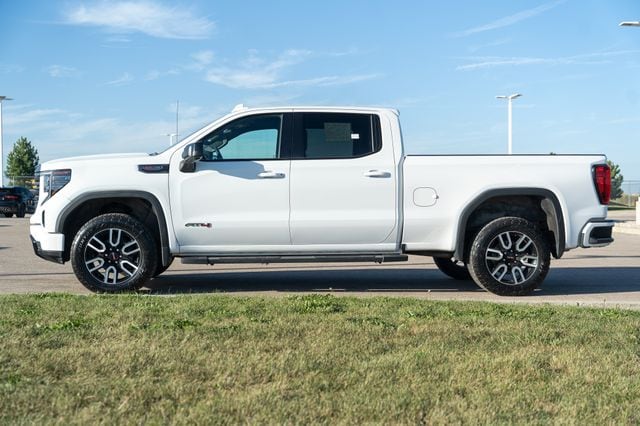 2023 GMC SIERRA - Image 4