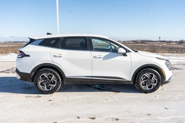 2024 KIA SPORTAGE - Image 8