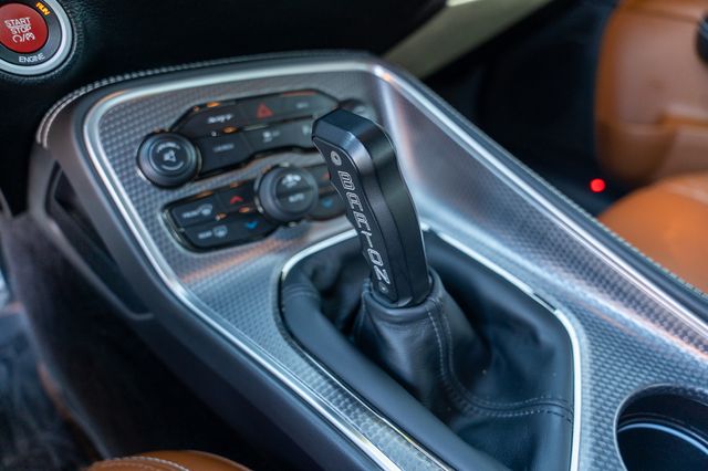 2016 DODGE CHALLENGER - Image 29