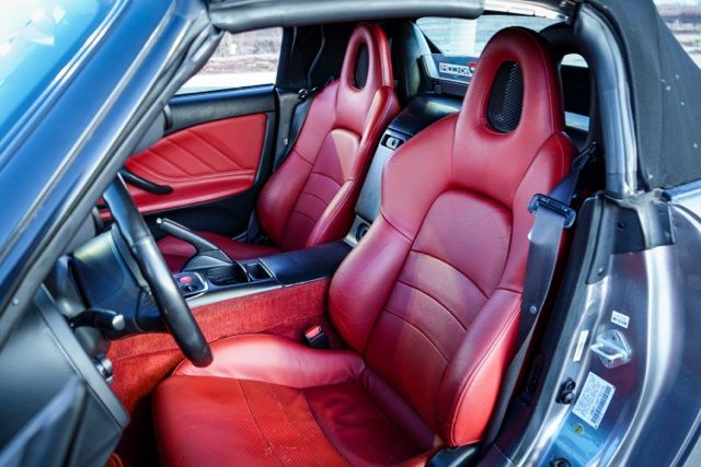 2000 HONDA S2000 - Image 16